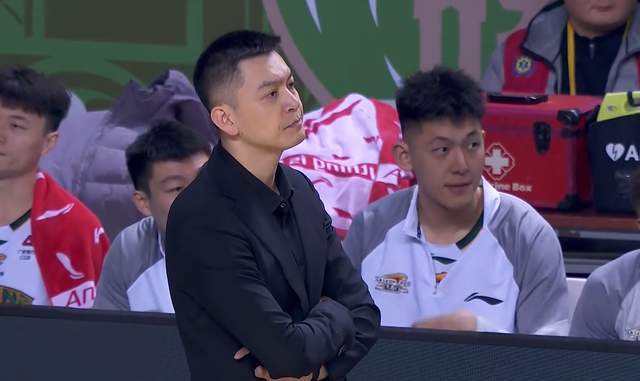 央视不播！今晚7:35，辽篮力拼黑马，杨鸣恐难逃连败，新援需爆发