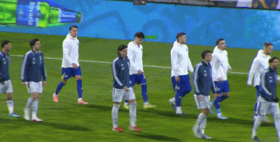 Crowns Sports-十人意大利总比分2-5波黑连续三届未进世界杯，巴斯托尼直红